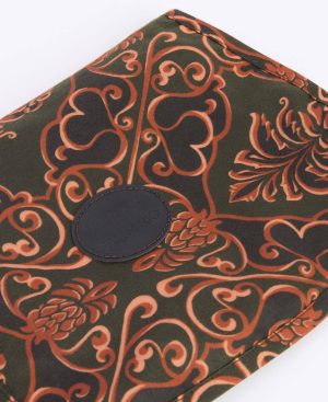 Barbour FARM Rio Pineapple Dog Coat