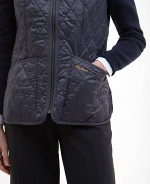 Betty Interactive Liner