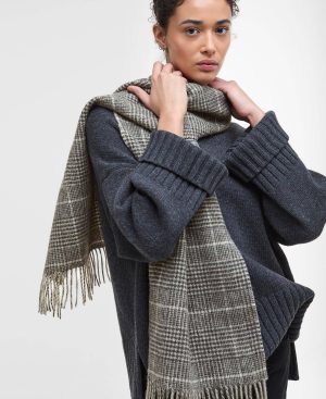 Noelle Reversible Check Scarf